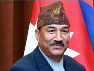महाधिवेशनमा पराजित कमल थापा भेट्रान्स टेनिस च्याम्पियन