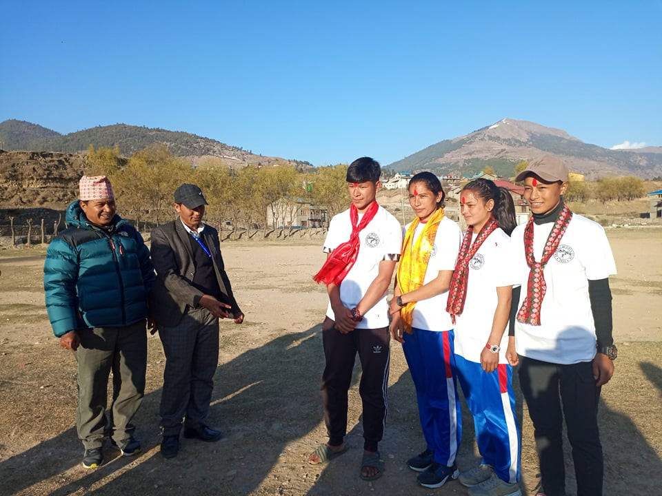 जुम्लाका ४ खेलाडी दौड प्रतियोगितामा भाग लिन भारत जाँदै  