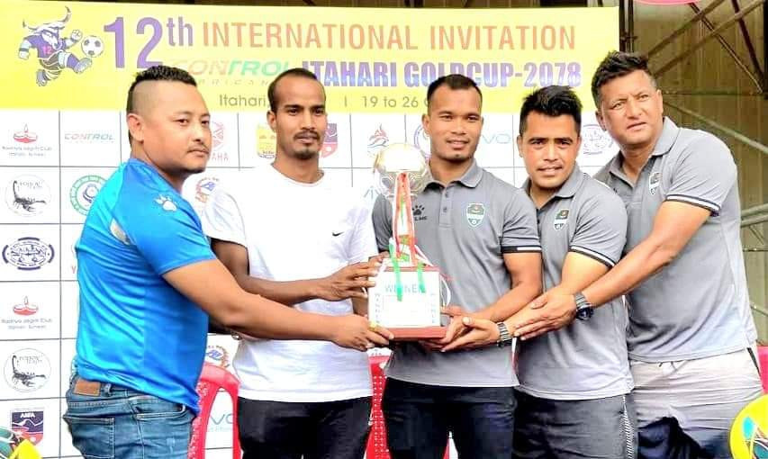 आर्मीलाई हराउँदै सगरमाथा इटहरी गोल्डकप च्याम्पियन