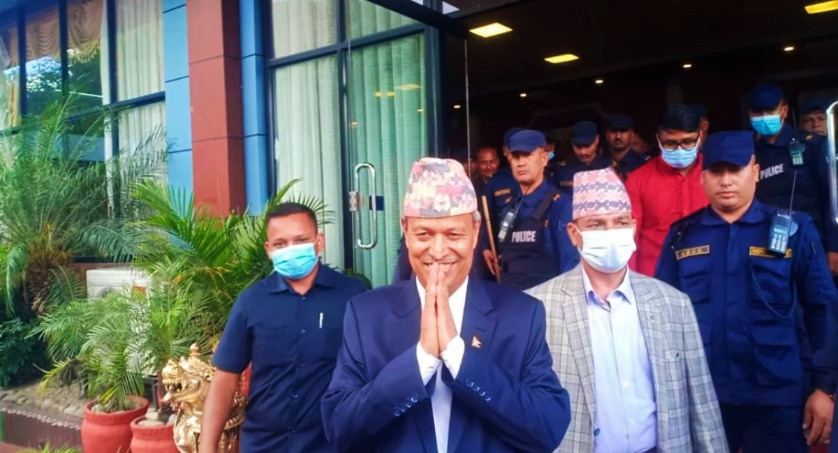 एमालेका सबै उम्मेदवारका लागि भोट माग्न सक्दिन, देशभक्त मार्क्सवादप्रति प्रतिबद्ध रहेर गलत कुराको विरुद्ध लड्ने, उम्मेदवाहरूलाई जिताउ : भीम रावल