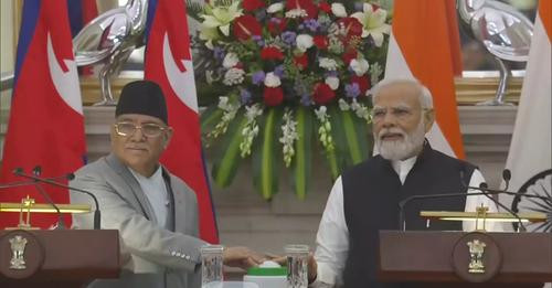 प्रधानमन्त्री प्रचण्ड र मोदीद्वारा रेलमार्गको उद्घाटन