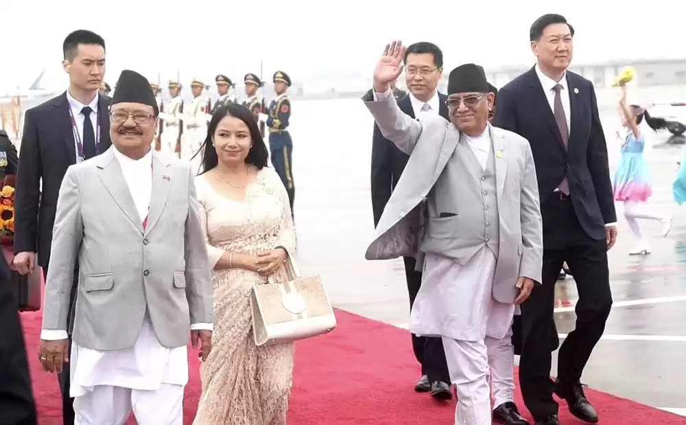 प्रधानमन्त्री प्रचण्ड बेइजिङमा