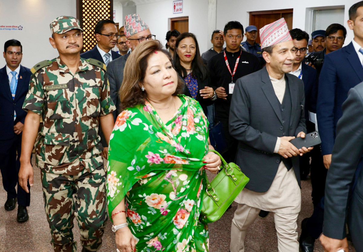 कन्सुलर  विभागको सेवा प्रवाहलाई छिटो र व्यवस्थित बनाउन परराष्ट्रमन्त्री राणाको निर्देशन