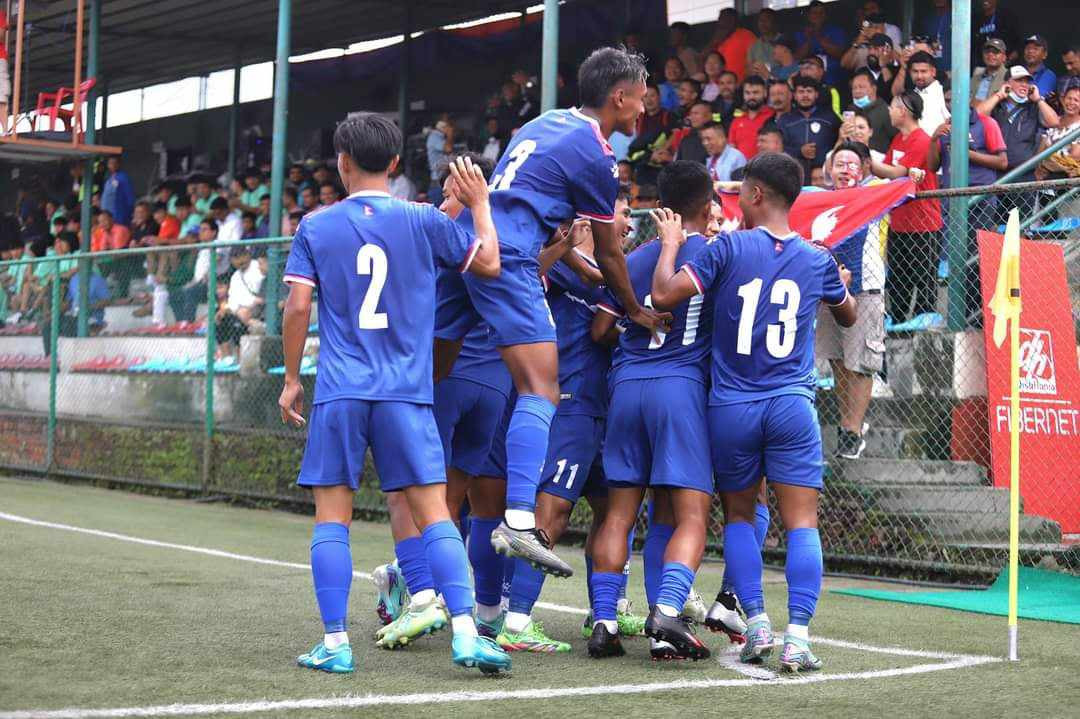 बंगलादेशलाई हराउँदै नेपाल साफ यू–२० च्याम्पियनसिपको सेमिफाइनलमा