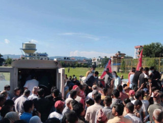 पहिरोमा परी मृत्यु भएका एन्फा एकेडेमीका तीनजना विद्यार्थीको शव हेटौँडा पुर्‍याइयो