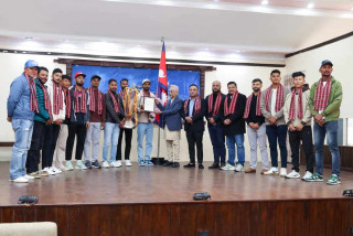 एनपिएल विजेता जनकपुर बोल्ट्सलाई प्रधानमन्त्रीको सम्मान