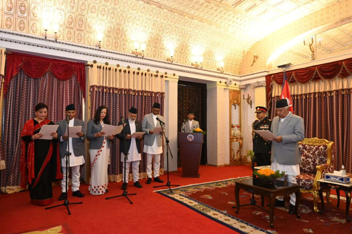 नवनियुक्त पाँच राजदूतहरुले लिए पद तथा गोपनीयताको शपथ