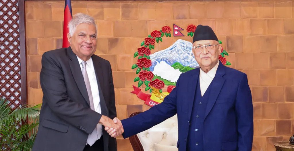 प्रधानमन्त्री ओली र श्रीलंकाका पूर्वराष्ट्रपति विक्रमासिङ्घेबीच भेटवार्ता