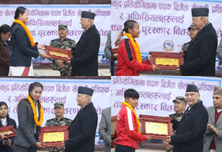 प्रधानमन्त्री ओलीद्वारा अन्तर्राष्ट्रिय पदक विजेता खेलाडीलाई पुरस्कार प्रदान