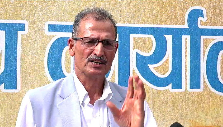 सामाजिक सञ्जालहरु बन्द गरेर सरकारले स्वतन्त्रता कुण्ठित गर्न खोज्दैछ:अग्नि प्रसाद सापकोटा