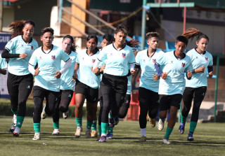 नेपाली महिला फुटबल टोलीले आज इरानविरुद्ध खेल्दै