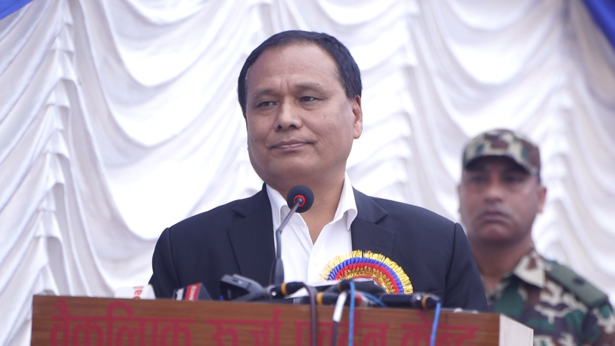 वैकल्पिक उर्जाले विकट र विपन्न परिवारहरुमा ठूलो योगदान दिएको छ:कुलमान घिसिङ