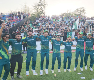 कुवेतलाई हराउँदै पाकिस्तानले जित्यो हङकङ सुपर सिक्सेसको उपाधि