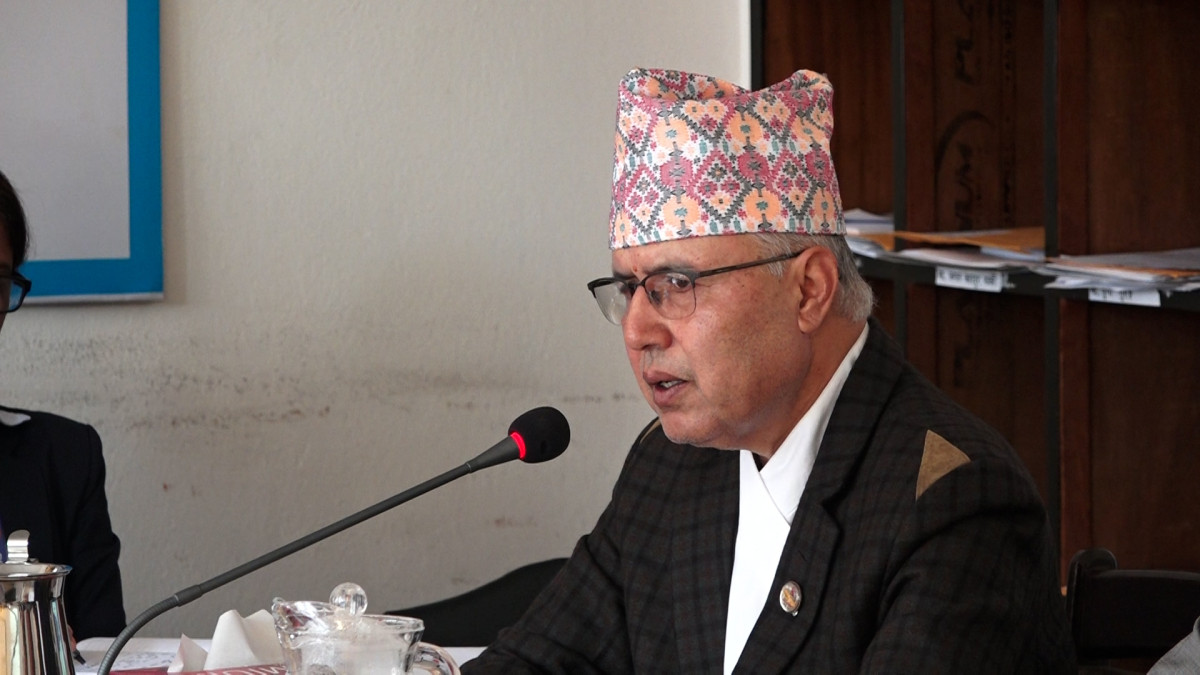 निजी क्षेत्रको पुनर्निर्माणमा ५० प्रतिशत बीमा रकम अग्रिम दिनुपर्छ:अर्थमन्त्री खनाल