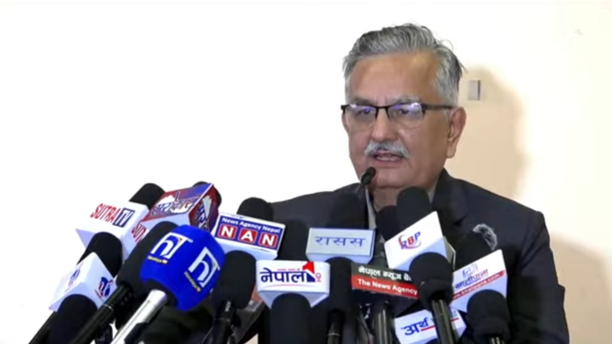 ओलीको विपक्षमा उभिए पाण्डे र ज्ञवाली,नेतृत्व परिवर्तन अनिवार्य