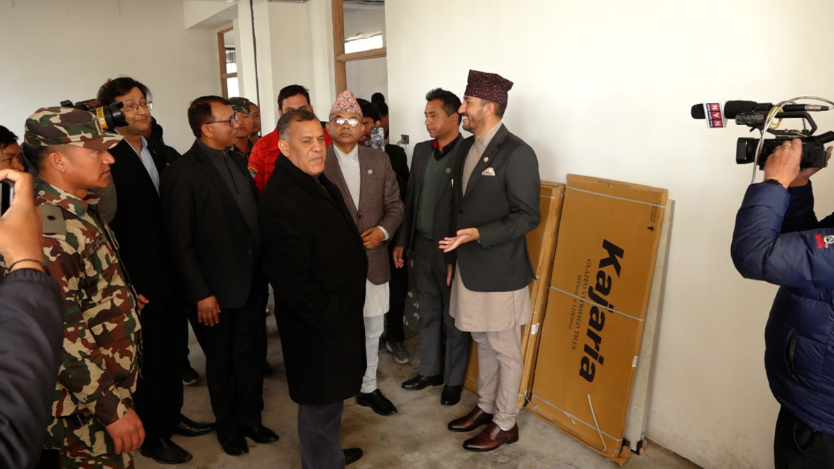 राजनीतिक संवाद समितिको टोलीद्वारा कांग्रेस पार्टी कार्यालयको अनुगमन