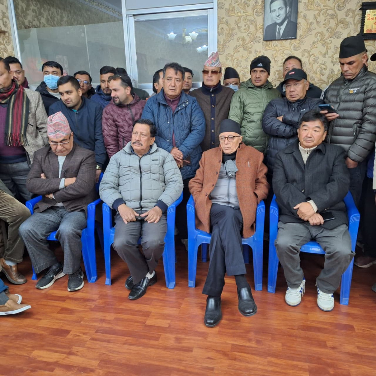 विशेष महाधिवेशन केन्द्रीय समितले आब्हान गर्नुपर्छ:डा.शेखर कोइराला