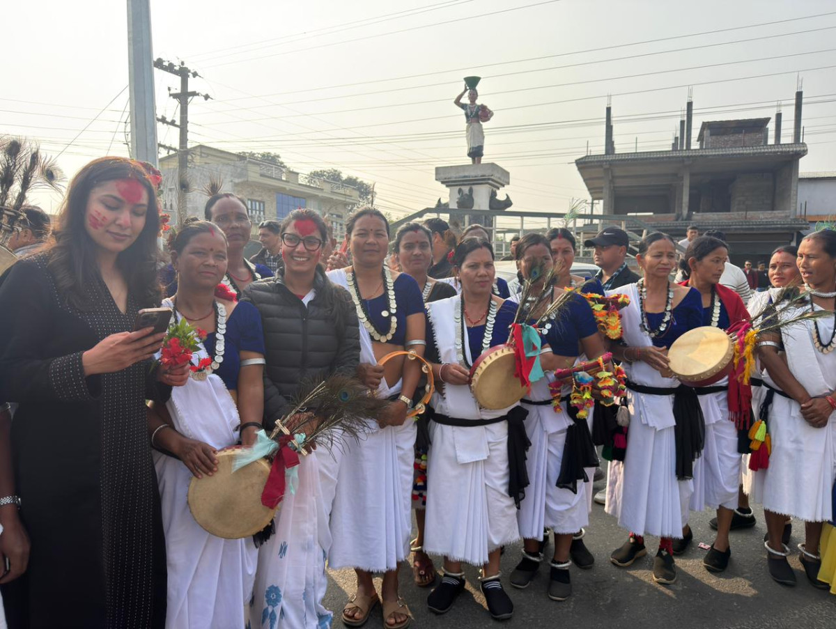 थारु समुदायको मेघौली कार्यक्रममा सोबिता गौतम (तस्बिरहरुमा)