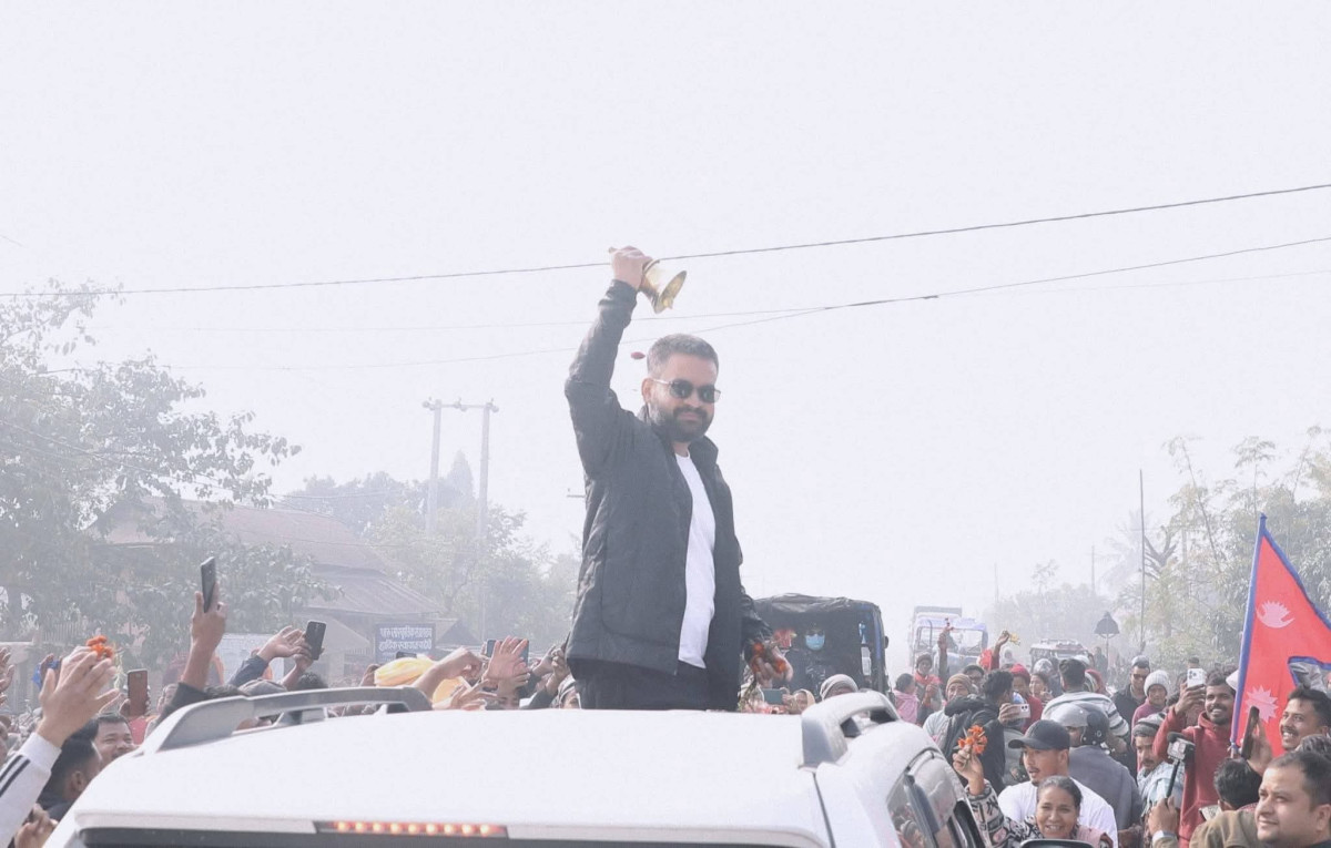 सप्तरीदेखि महोत्तरीसम्मको यात्रामा बालेन शाह