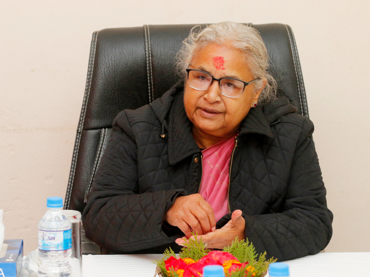 प्रधानमन्त्री कार्कीद्वारा पाथीभरा र फुङलिङमा स्थानीय बासिन्दासँग अन्तरक्रिया