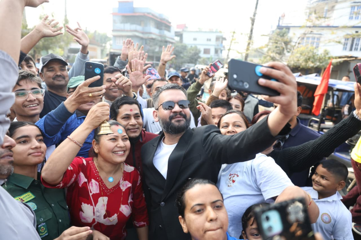 बिहानै देखि झापा–५ मा बालेनको घरदैलो कार्यक्रम(तस्वीरसहित)