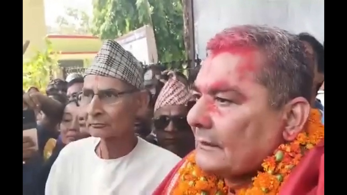 अदालतको आदेशमा दुर्गा प्रसाईं हिरासतमुक्त