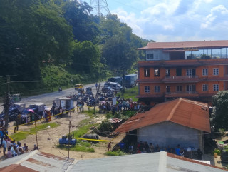 हेटौँडामा यातायात कार्यालय अगाडि रक्ताम्य अवस्थामा पुरुष मृत फेला, प्रहरी अनुसन्धान तिब्र